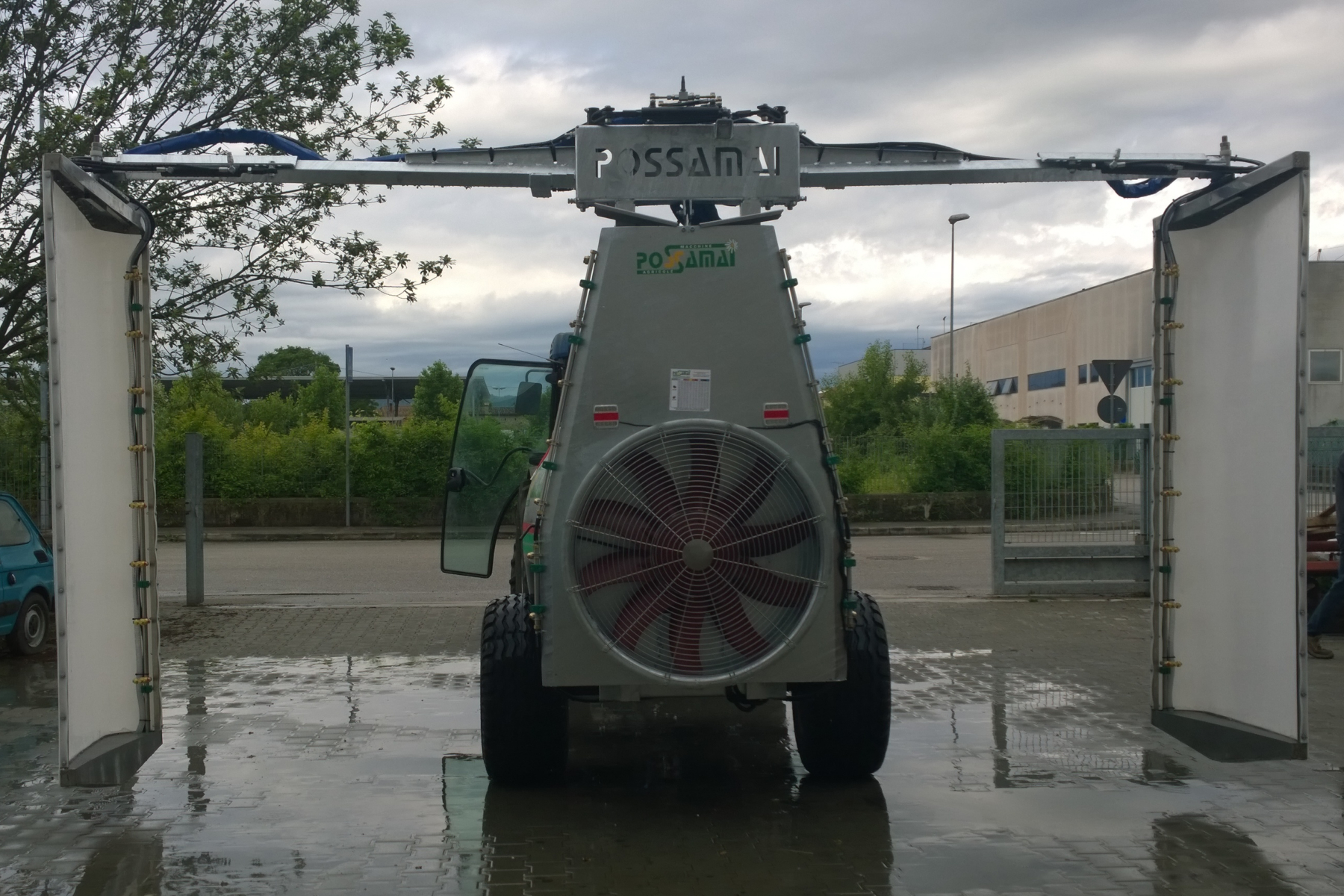 Atomizzatore con pareti di recupero - Possamai macchine agricole - Vidor provincia di Treviso